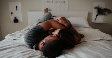 Friends with benefits dating